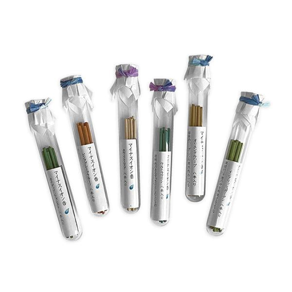 マイナスイオン香（細ビン）(正面)